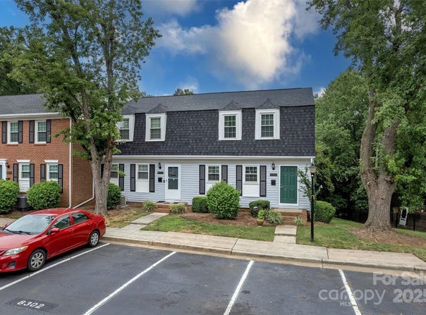 8300 Knights Bridge Road, Charlotte, NC 28210