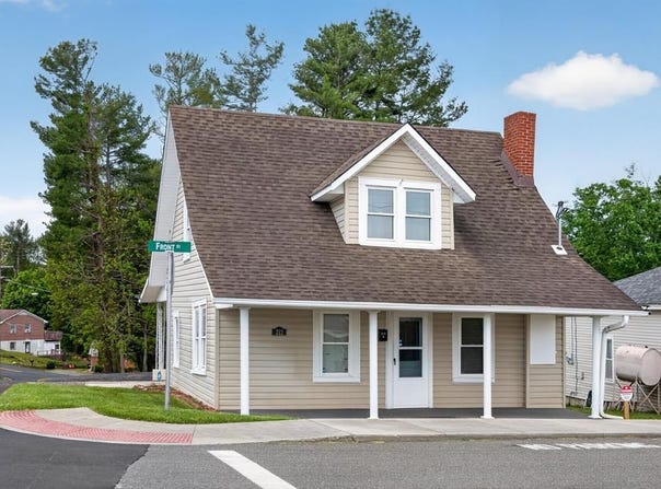 312 Front St., Galax, VA 24333