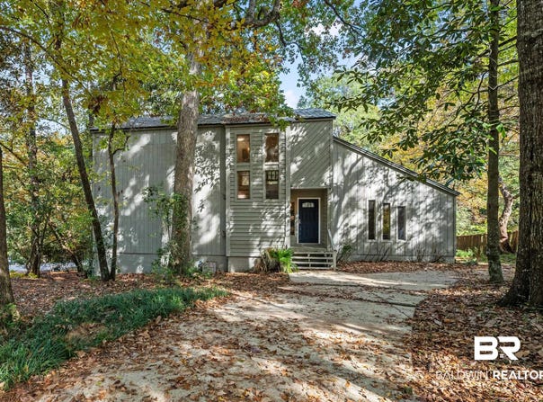 729 N Artillery Range, Spanish Fort, AL 36527