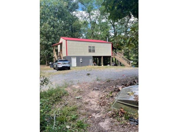 541 Cox Cypress Road, Stuttgart, AR 72160