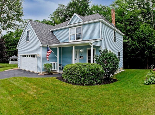 9 Samantha Drive, Gorham, ME 04038