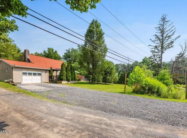 1727 Thacher Park Road, Berne, NY 12059