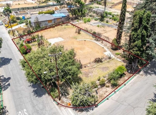 2989 Santa Rosa Avenue, Altadena, CA 91001