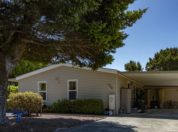 420 LEELO CT, Florence, OR 97439
