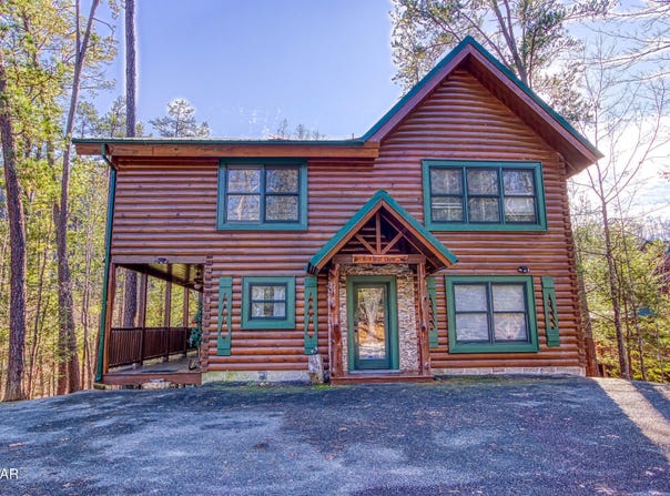 2809 Ridge Creek Circle, Sevierville, TN 37876