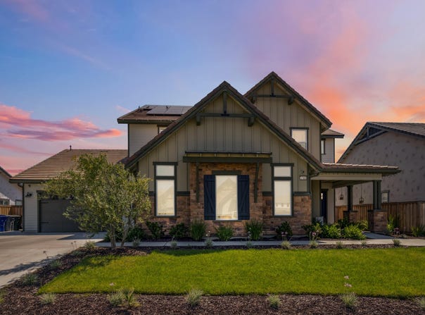 1765 N N Renn Ave Avenue, Clovis, CA 93619