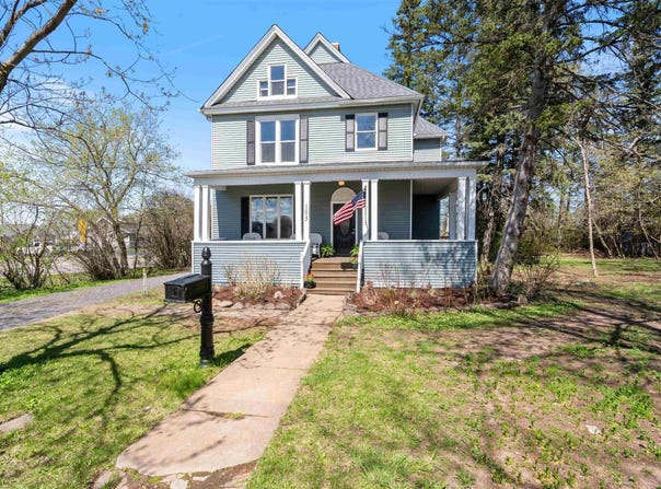 103 E 7th St, Superior, WI 54880