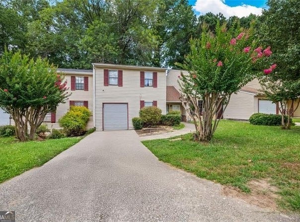 1006 Pine Tree, Atlanta, GA 30349