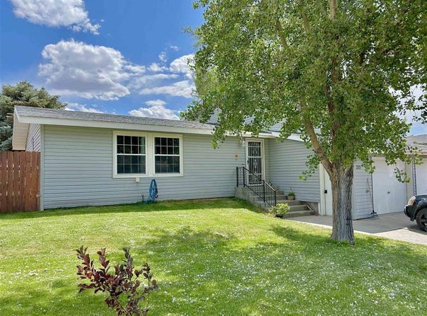 233 Windy Run, Greybull, WY 82426