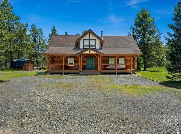 12782 Cascade Dr, Donnelly, ID 83615