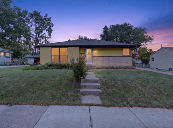 1809 Burton Street, Beloit, WI 53511-2843
