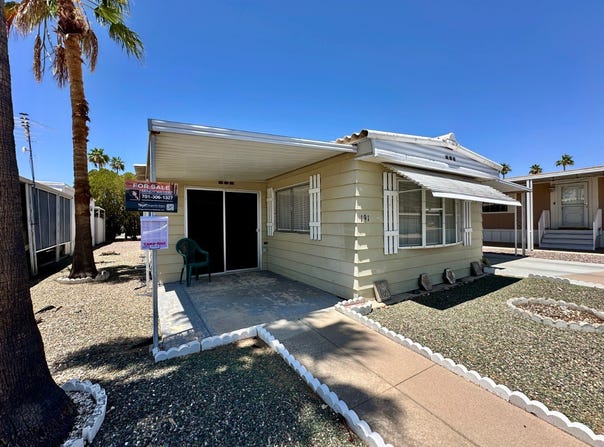 303 S Recker Rd, Mesa, AZ 85206