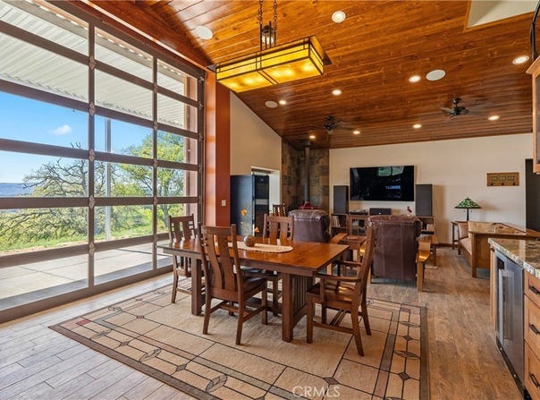 4235 Vista Del Lago, Santa Margarita, CA 93453