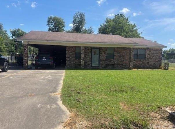 17 Crescent Park, DeWitt, AR 72042