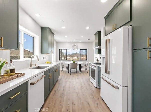 6242 Morley Avenue, Los Angeles, CA 90056