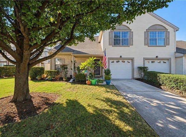 5101 Heathglen Circle, Virginia Beach, VA 23456