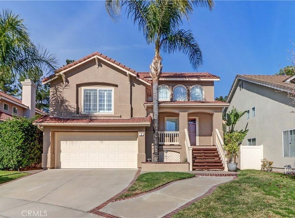 15 Embassy Place, Lake Forest, CA 92610
