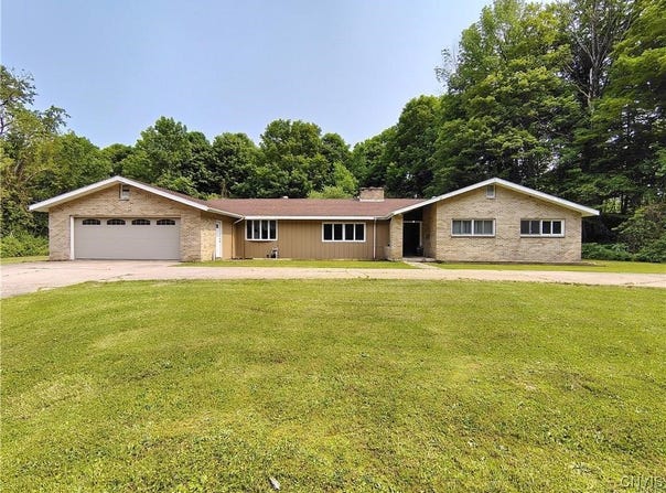 111 Hillview Terrace, Frankfort, NY 13340