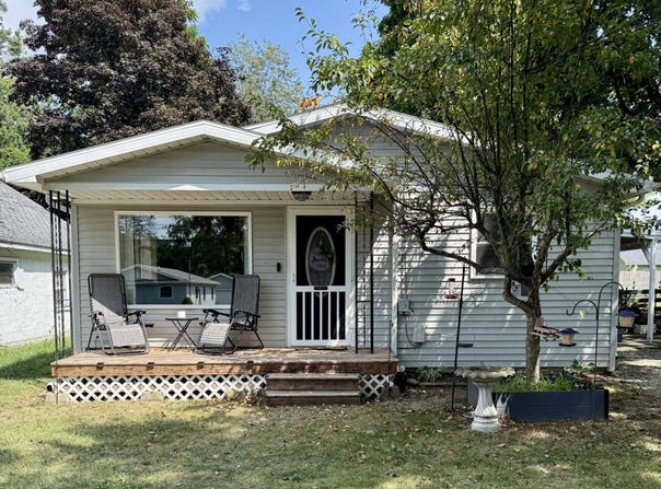 717 S Sheldon Street, Charlotte, MI 48813