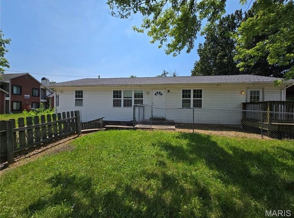 6325 Mexico Road, St Peters, MO 63376