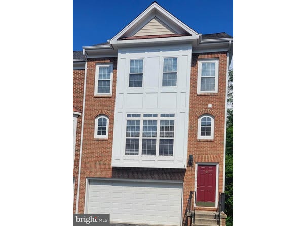 25206 DUNVEGAN SQUARE, CHANTILLY, VA 20152