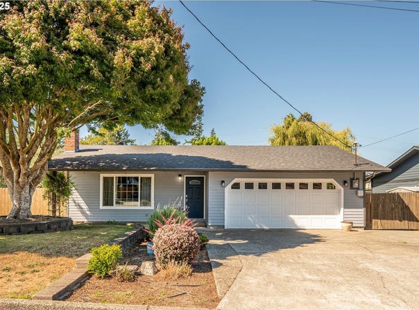 2292 CLARK ST, North Bend, OR 97459