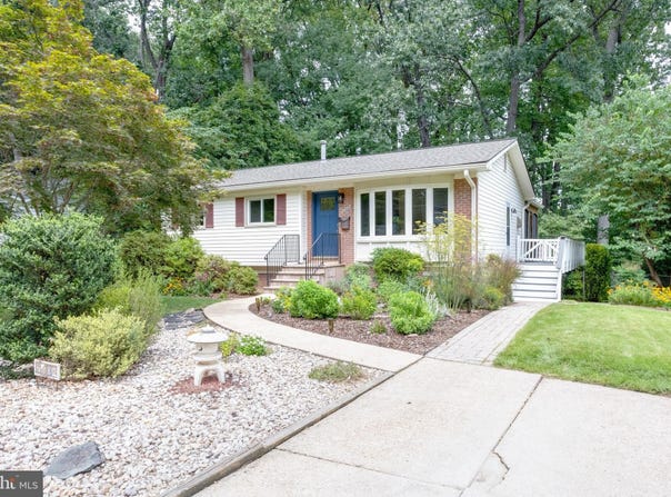 7608 GAYLORD DRIVE, ANNANDALE, VA 22003