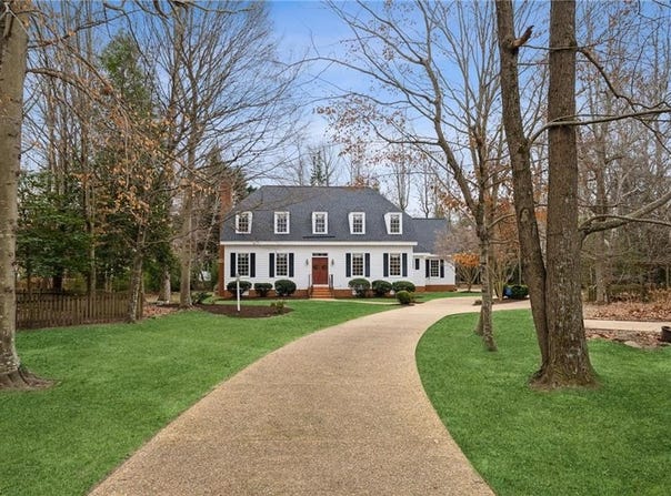 88 Holly Grove, Williamsburg, VA 23185