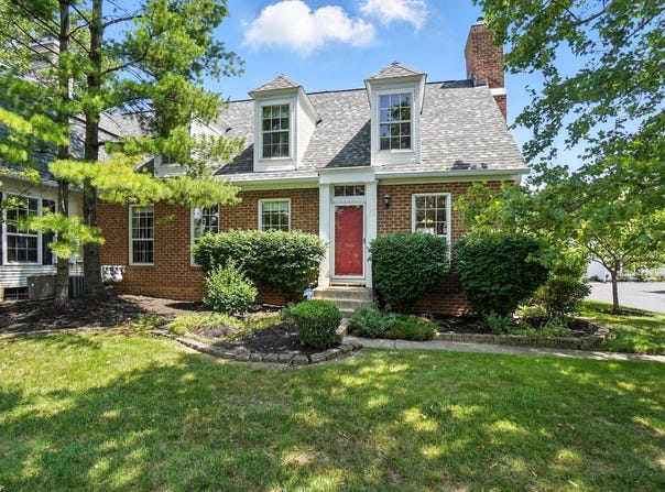 2548 Swan Drive, Grove City, OH 43123