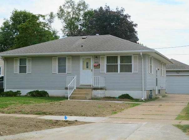 3033 3rd Avenue, Council Bluffs, IA 51501