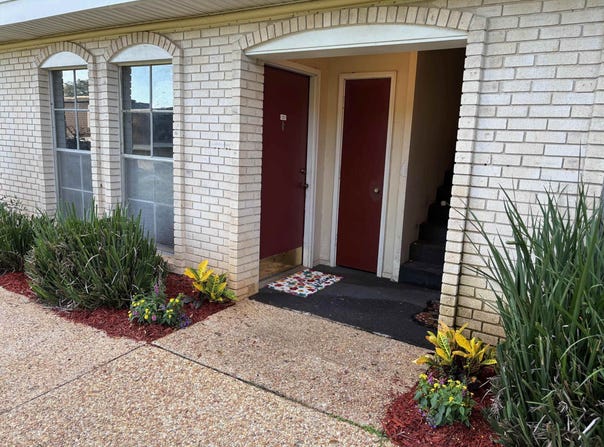 2020 Continental Avenue unit: 120, Tallahassee, FL 32304