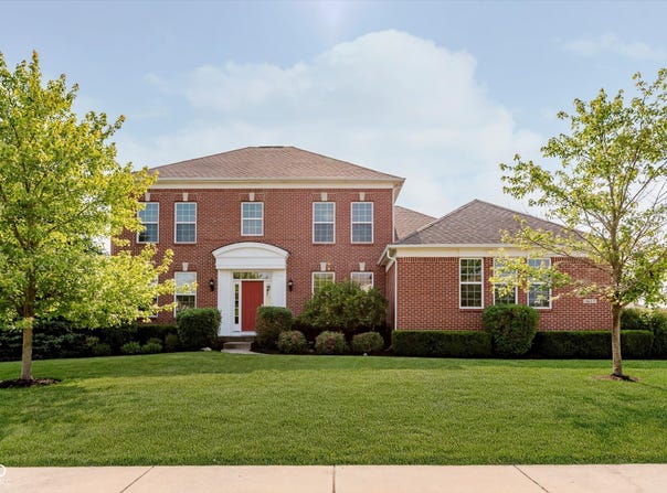 4617 S Cobblestone Drive, Zionsville, IN 46077