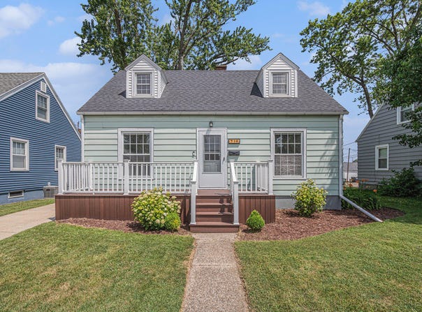 719 Botham Avenue, St. Joseph, MI 49085