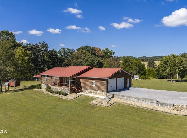 7806 Old Stage Road, Chuckey, TN 37641