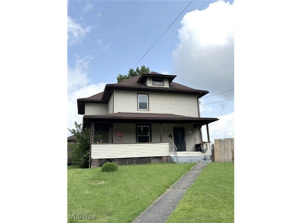 727 Bird Street, Parkersburg, WV 26101