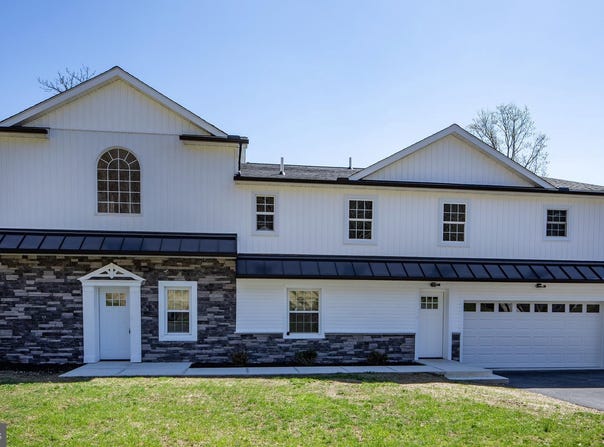 481 SAMPLE BRIDGE ROAD, ENOLA, PA 17025