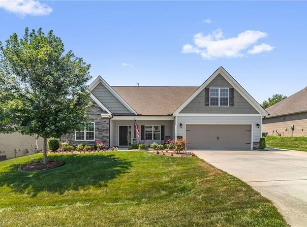 586 Dorchester Street, Clemmons, NC 27012