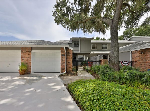 624 MAPLE OAK CIRCLE, ALTAMONTE SPRINGS, FL 32701