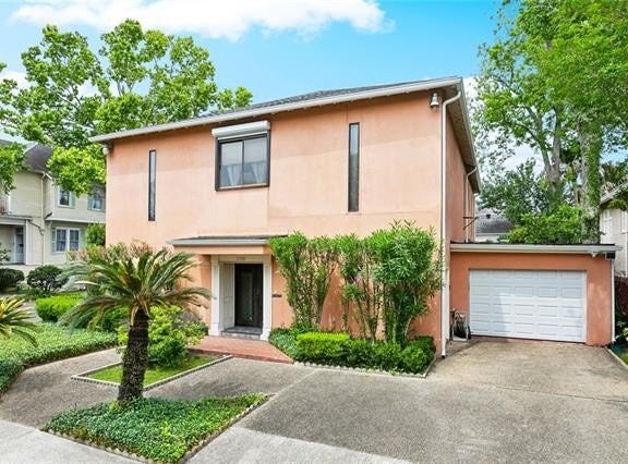 2100 JEFFERSON Avenue, New Orleans, LA 70115
