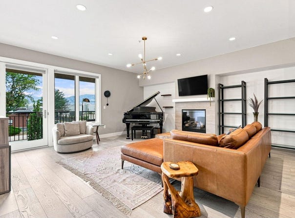 3301 Arapahoe Ave, Boulder, CO 80303