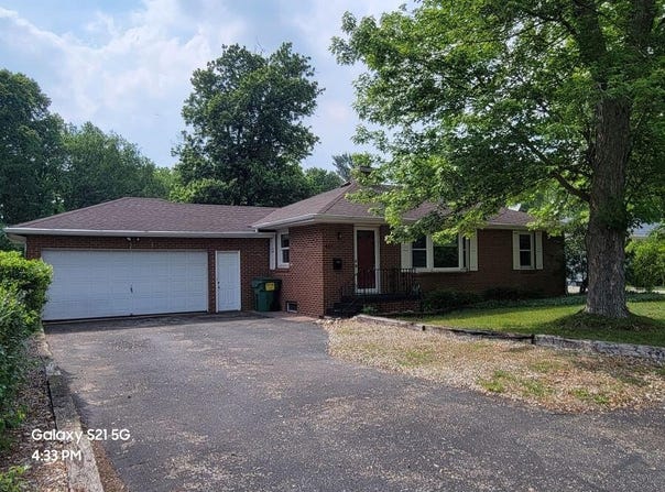 407 Louise Avenue, Dowagiac, MI 49047