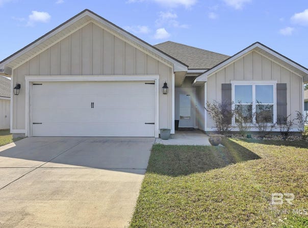 1203 Hayward Loop, Foley, AL 36535