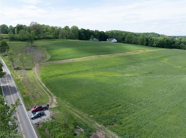 County Road 160, Millersburg, OH 44654