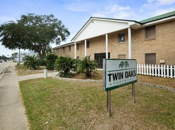 756 GAUSE Boulevard, Slidell, LA 70458