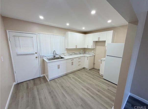 936 W Foothill Boulevard, Azusa, CA 91702