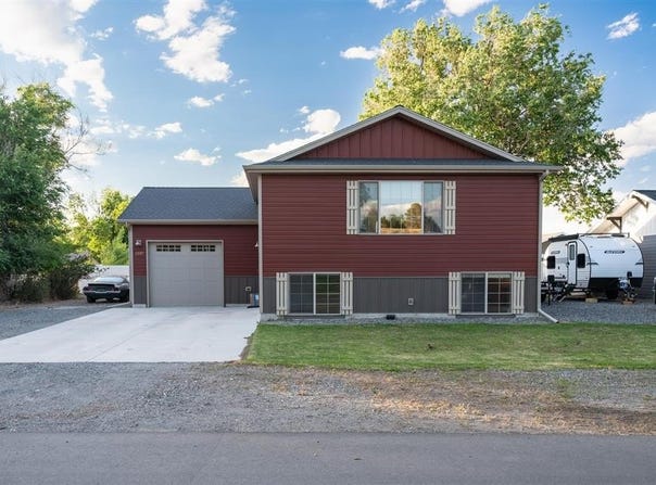 2607 West Ave, Cody, WY 82414