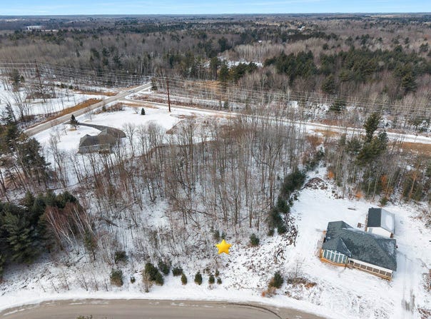 ALPHA Lane, ABRAMS, WI 54101