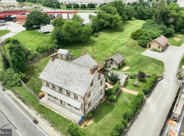 4415 W MARKET STREET, YORK, PA 17408