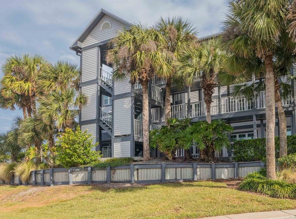 110 Ocean Hollow Lane, Unit 303, St Augustine, FL 32084