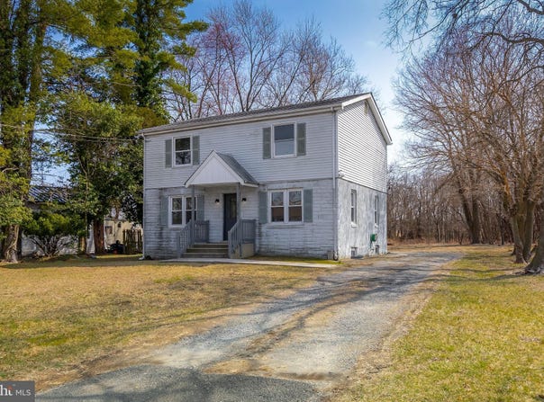 314 DAVISTOWN ROAD, BLACKWOOD, NJ 08012